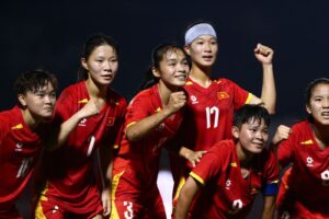 Đường vào bán kết